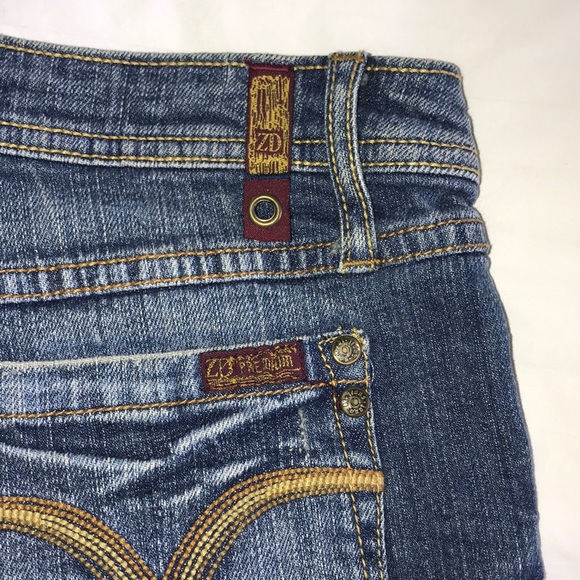 ZD Blue Jean shorts - Picture 3 of 4